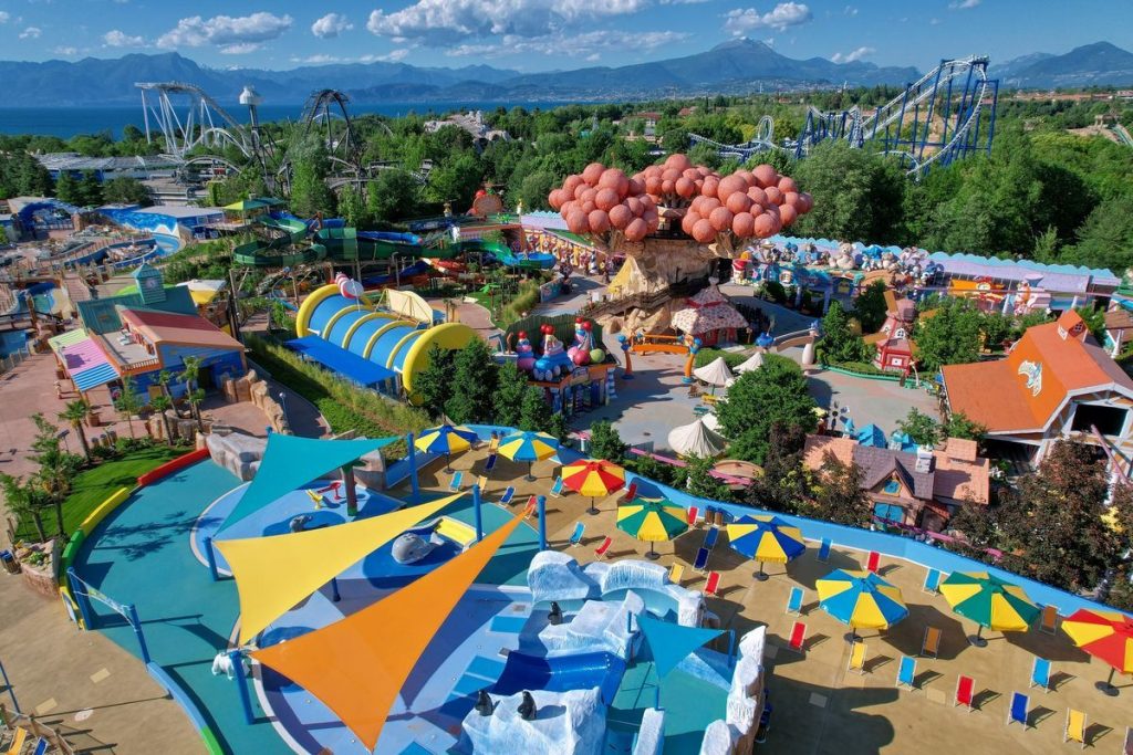 Panoramica del Parco acquatico a tema Lego di Gardaland Resort