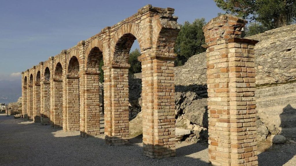 Grotte di Catullo a Sirmione, Parco Archeologico Villa Romana